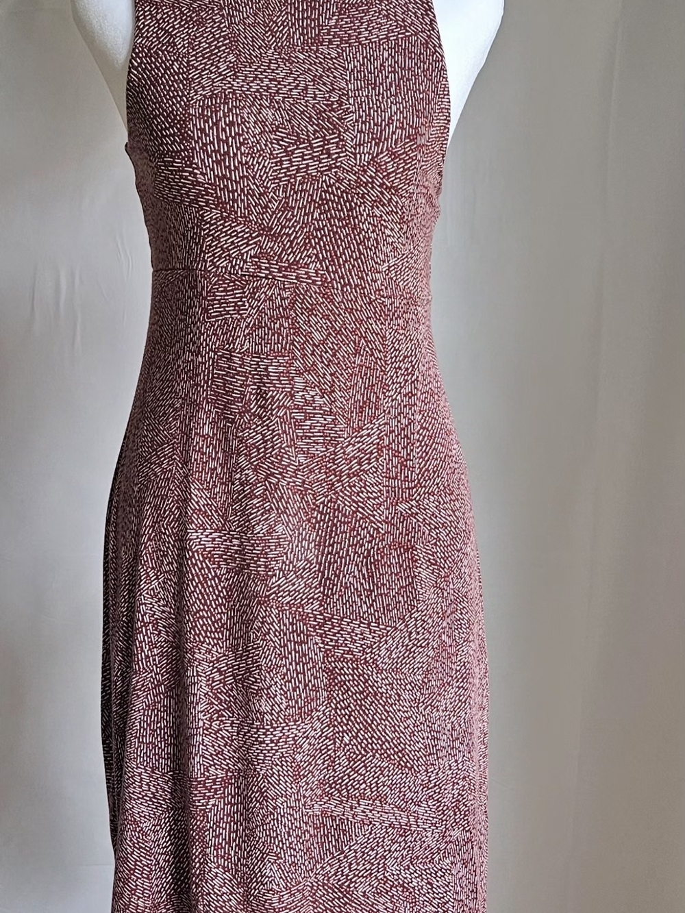 ATHLETA XS Maroon White Dash Print Modal Blend Sleeveless Shift Dress Soft Stre - Picture 2 of 12